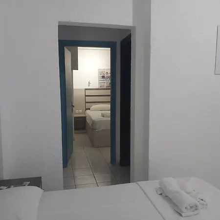 Tassos 2-2