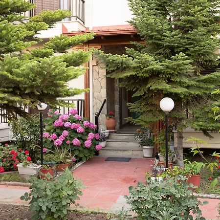 Manos Kritikakis Apartments-3