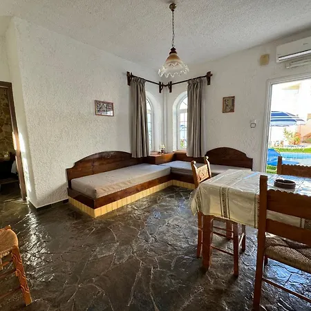 Konaki Apartments-2