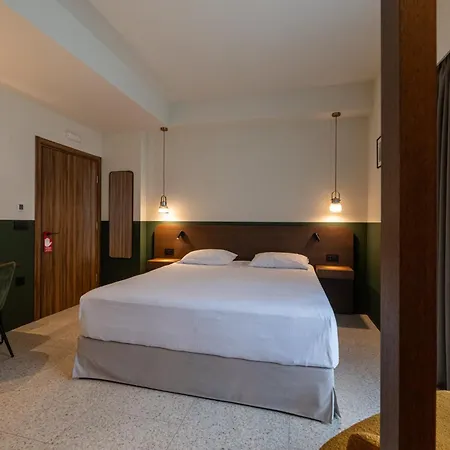 Evripidou 7 - Kalamata Mediterranean Suites-3