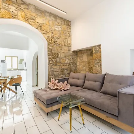Lefka Hotel & Apartments-2