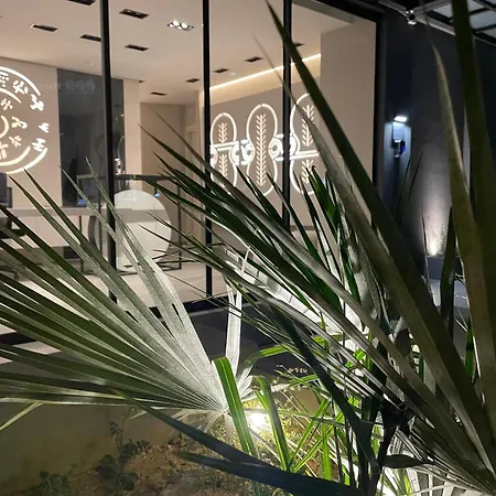 Lavris City Suites-3