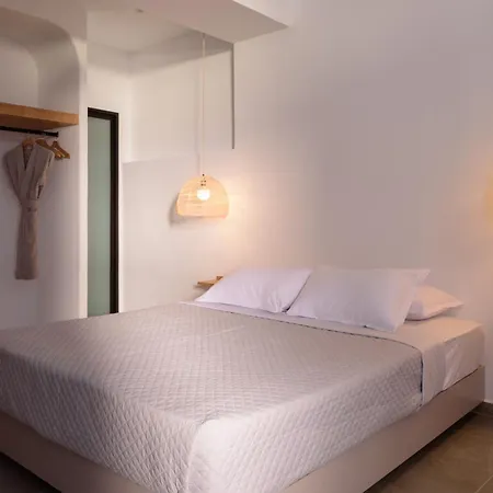 Elia Caldera Suites-3