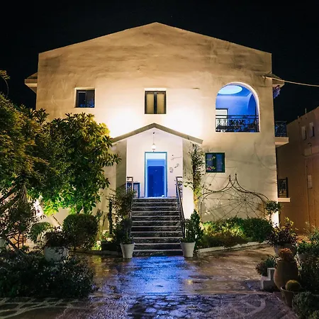 Alisaxni Studios-2