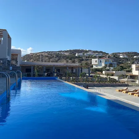 Helios Beach Hotel & Bungalows-3
