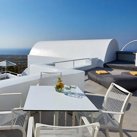 Aperanto Suites-3