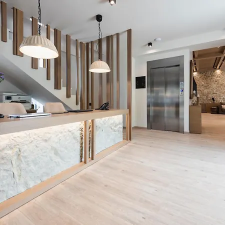 Revi Mountain Resort Boutique Hotel-2