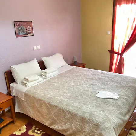 Hotel Aoos-2