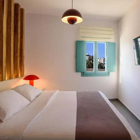 Neptune Luxury Suites-2