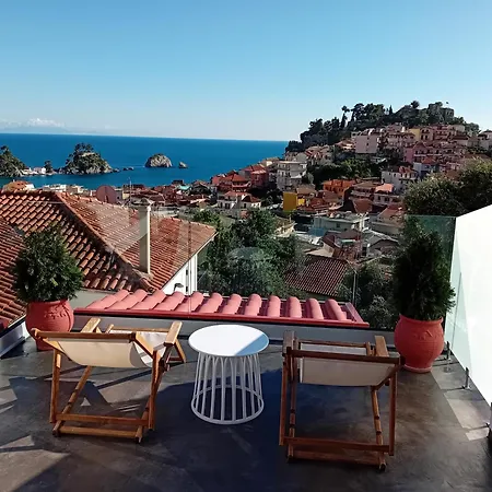 Studios Spiros Parga-2