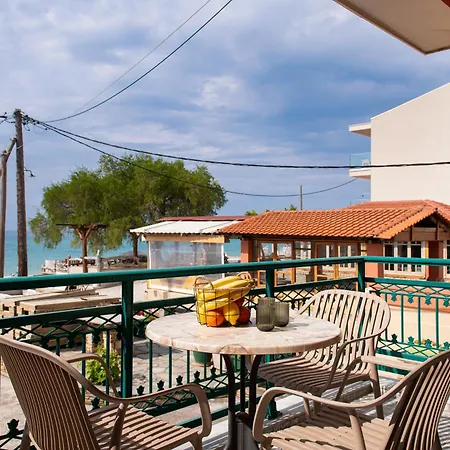 Castaway Suites - Studios Christos-3