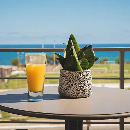 Mistral Hotel - For Solo Travelers-2