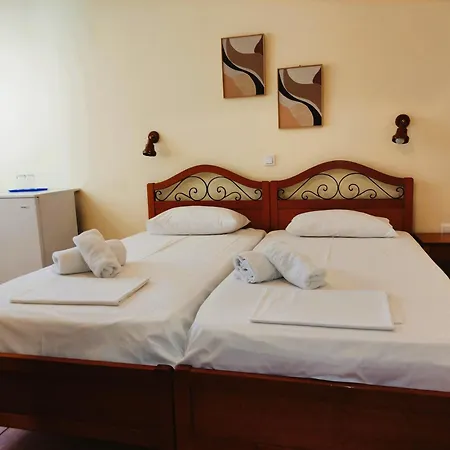 A Hotel Faros-3