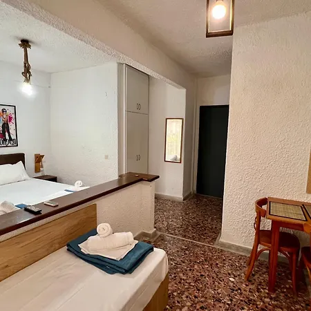 Pelekan Rooms And Apartments Athina 32-2