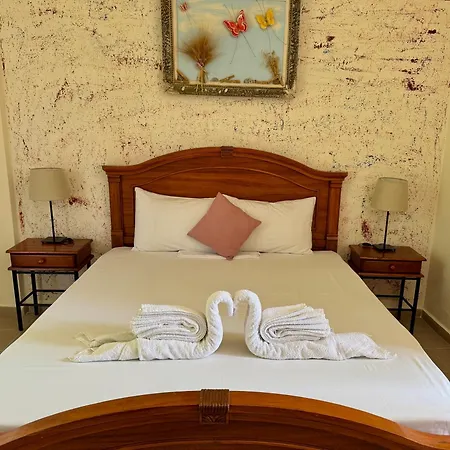 Dafnes Rooms-2