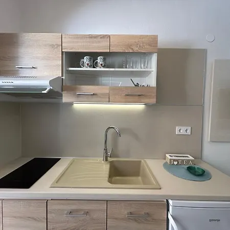 Afroditi Haus Sarti-3