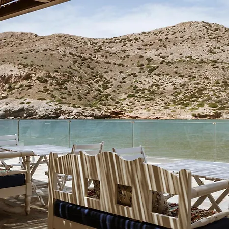 Dolphin Bay Seaside Resort & Suites-3