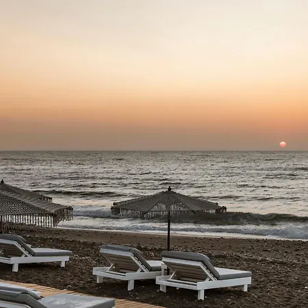 Amaria Beach Resort By Nomee Hospitality Group-2