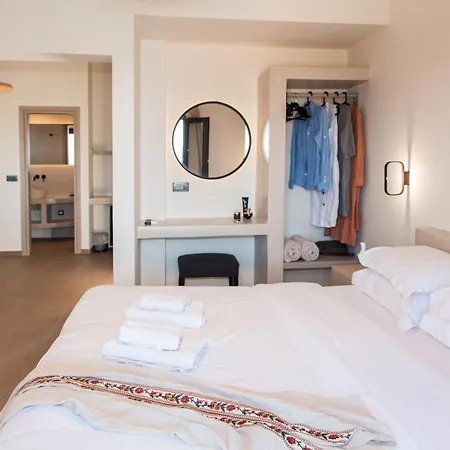 North Wind Luxury Suites-3