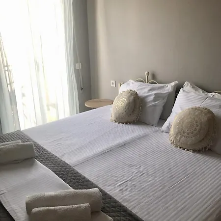 Marina Rooms-2