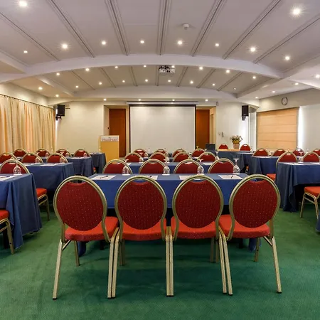 Best Western Plus Hotel Plaza-2