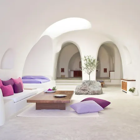Perivolas Hotel-3
