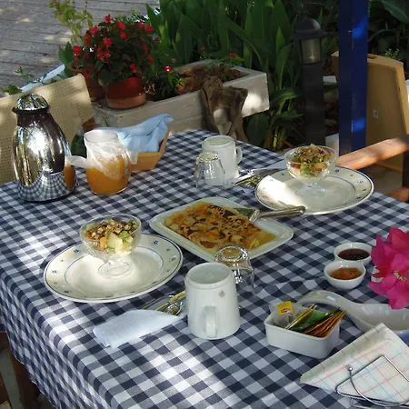Sartivista Bed & Breakfast-3