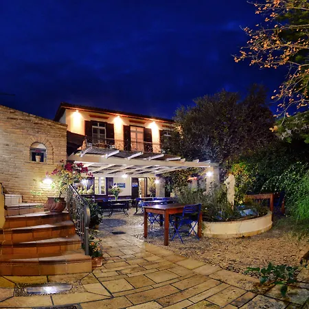 Ganimede Hotel, Galaxidi-2