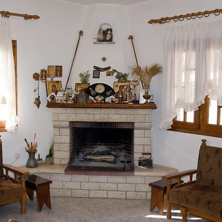 Guesthouse Arsenis-2