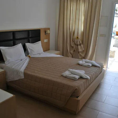 Petinaros Hotel-3