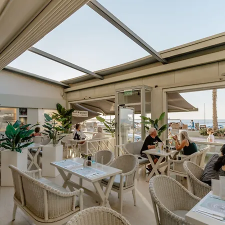 Palm Beach Hotel Apartments-2