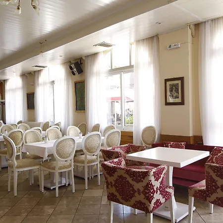 Hotel Nirikos-3