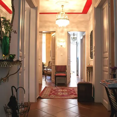 Athens Quinta-2