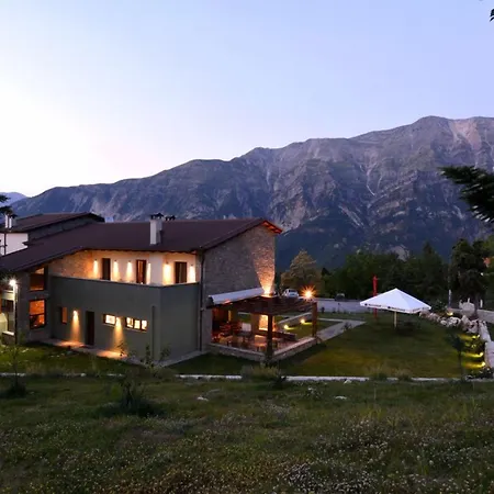 Anavasi Mountain Resort-3