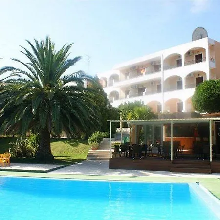 Hotel Margarita Apartments-2
