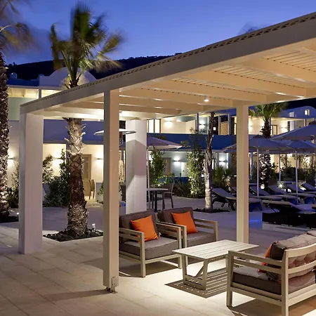 Aurora Luxury Suites-2