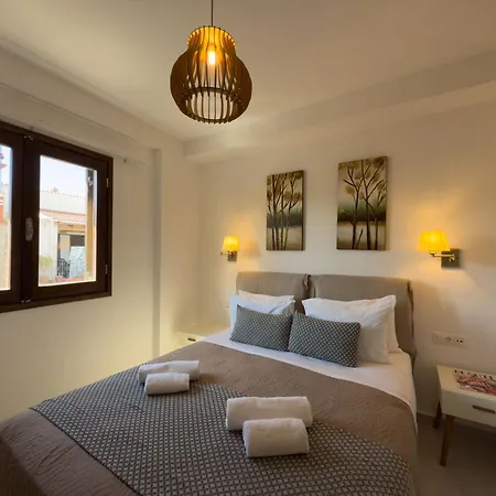 Deluxe Suites-3