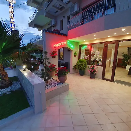 Tropicana-3