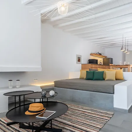 Dreambox Mykonos Suites And Mini Villas-3