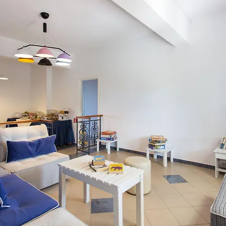 Iris Beach Hotel-3