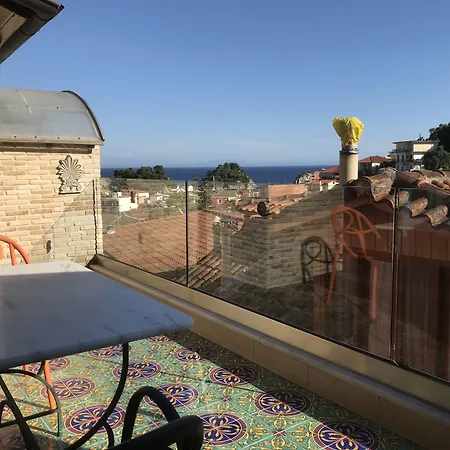 Leda Suites-2