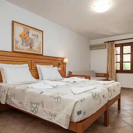 Hotel Athena-3