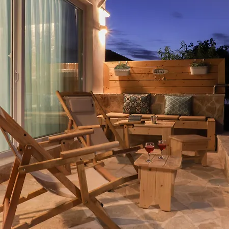 Ekati Mare Boutique Resort & Suites-3