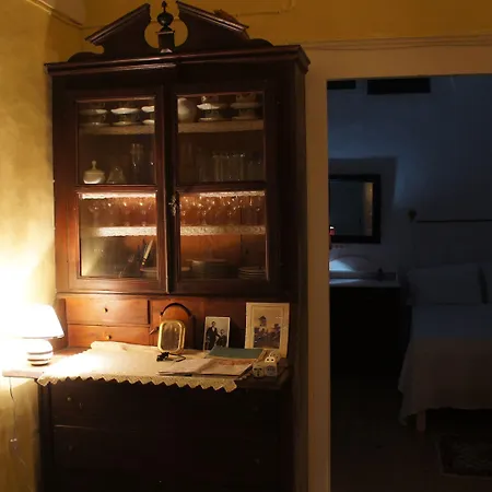 Marcos Rooms-3