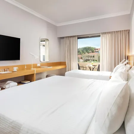 Roda Beach Resort & Spa-3