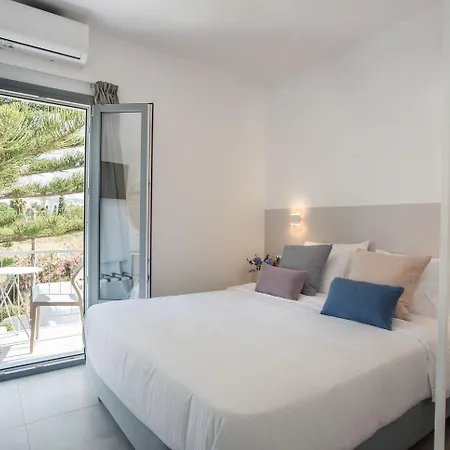 Nautilus Apartments-Suites-2