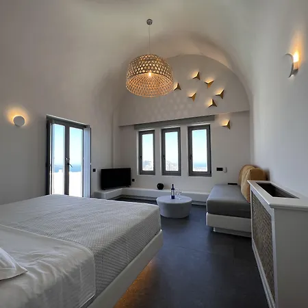 Elements Cozy Suites Pyrgos-2