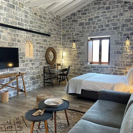 Manifest Boutique Hotel-2