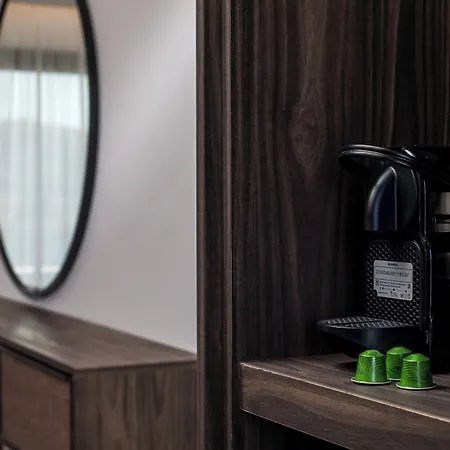 Vanik Suites-2