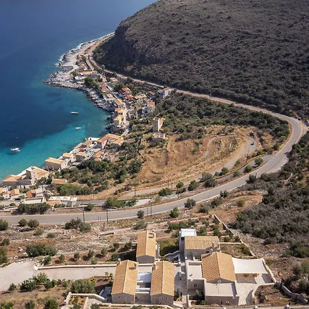Trapela Limeni Luxury Suites-2
